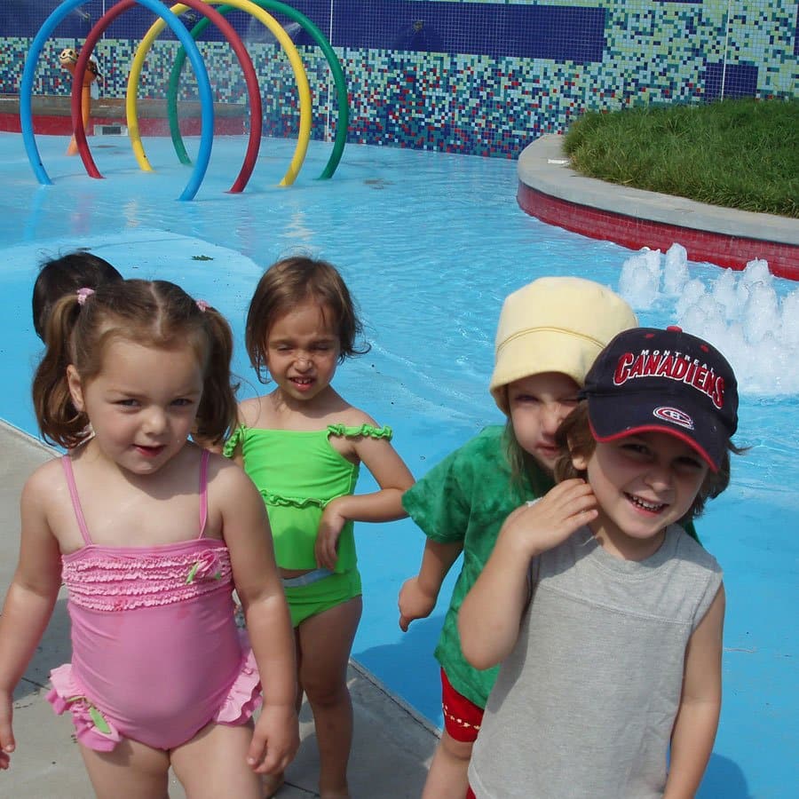 Kids playing in Hampstead Pool